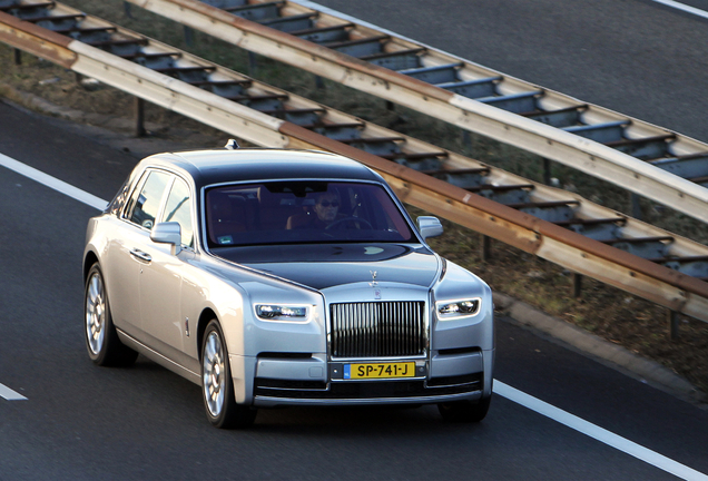 Rolls-Royce Phantom VIII