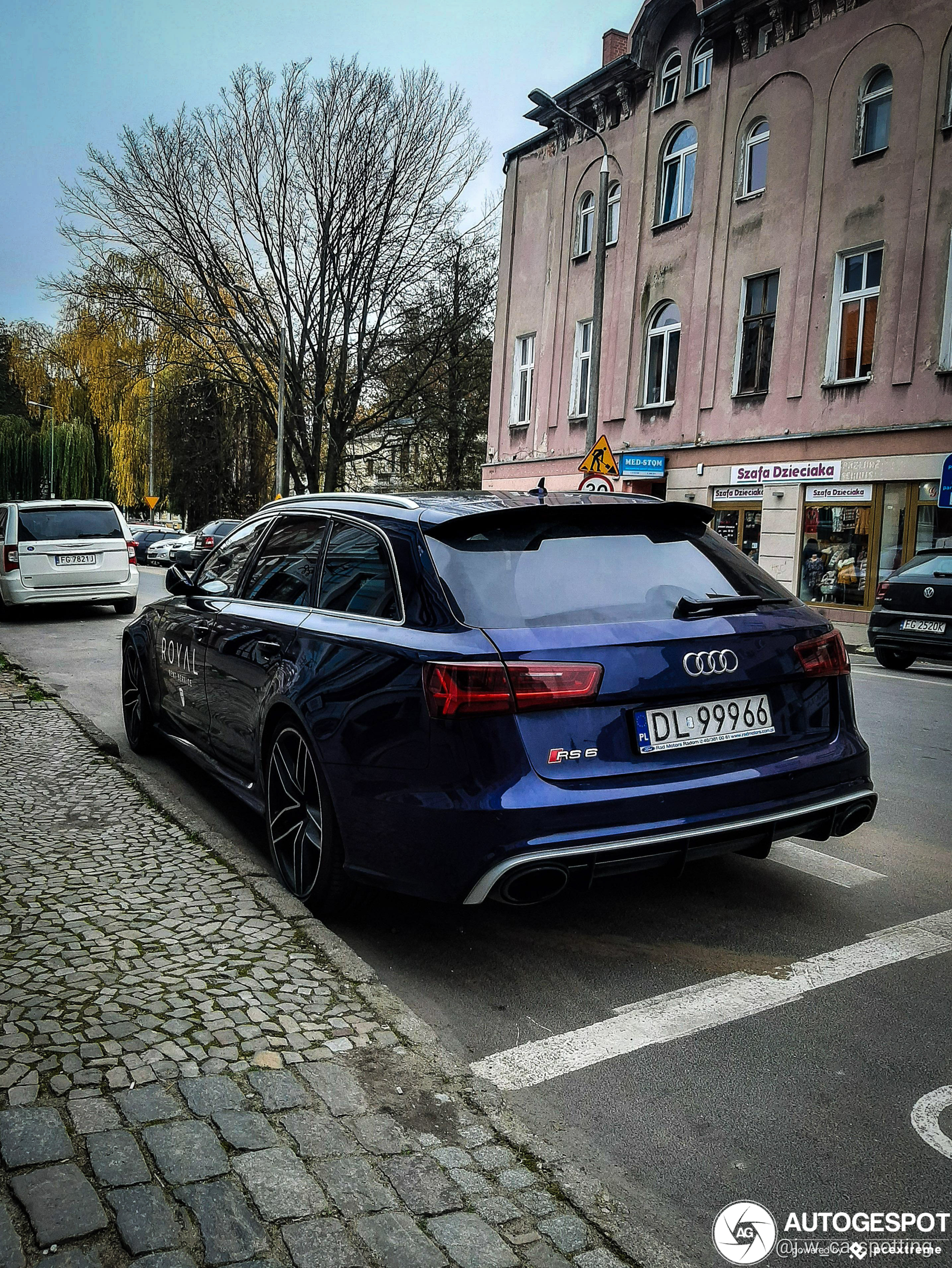 Audi RS6 Avant C7 2015