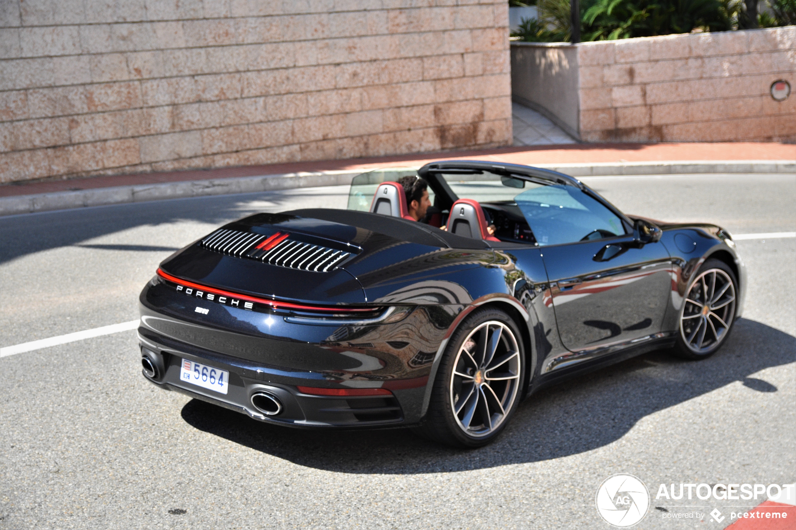 Porsche 992 Carrera 4S Cabriolet