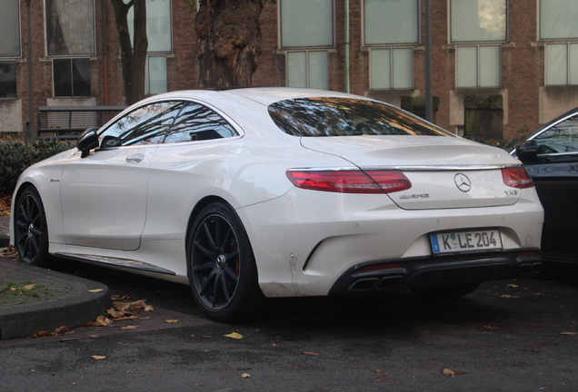 Mercedes-AMG S 63 Coupé C217