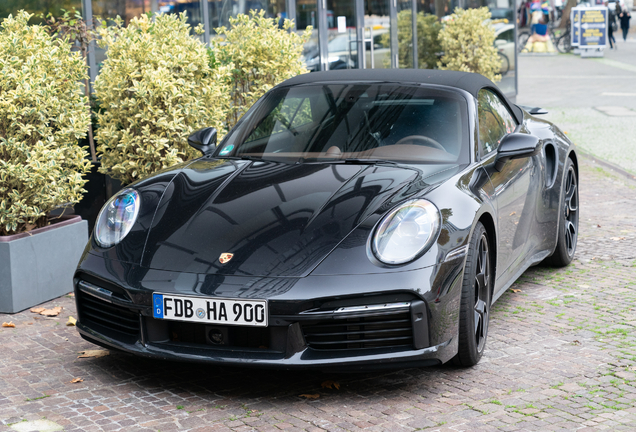 Porsche 992 Turbo S Cabriolet