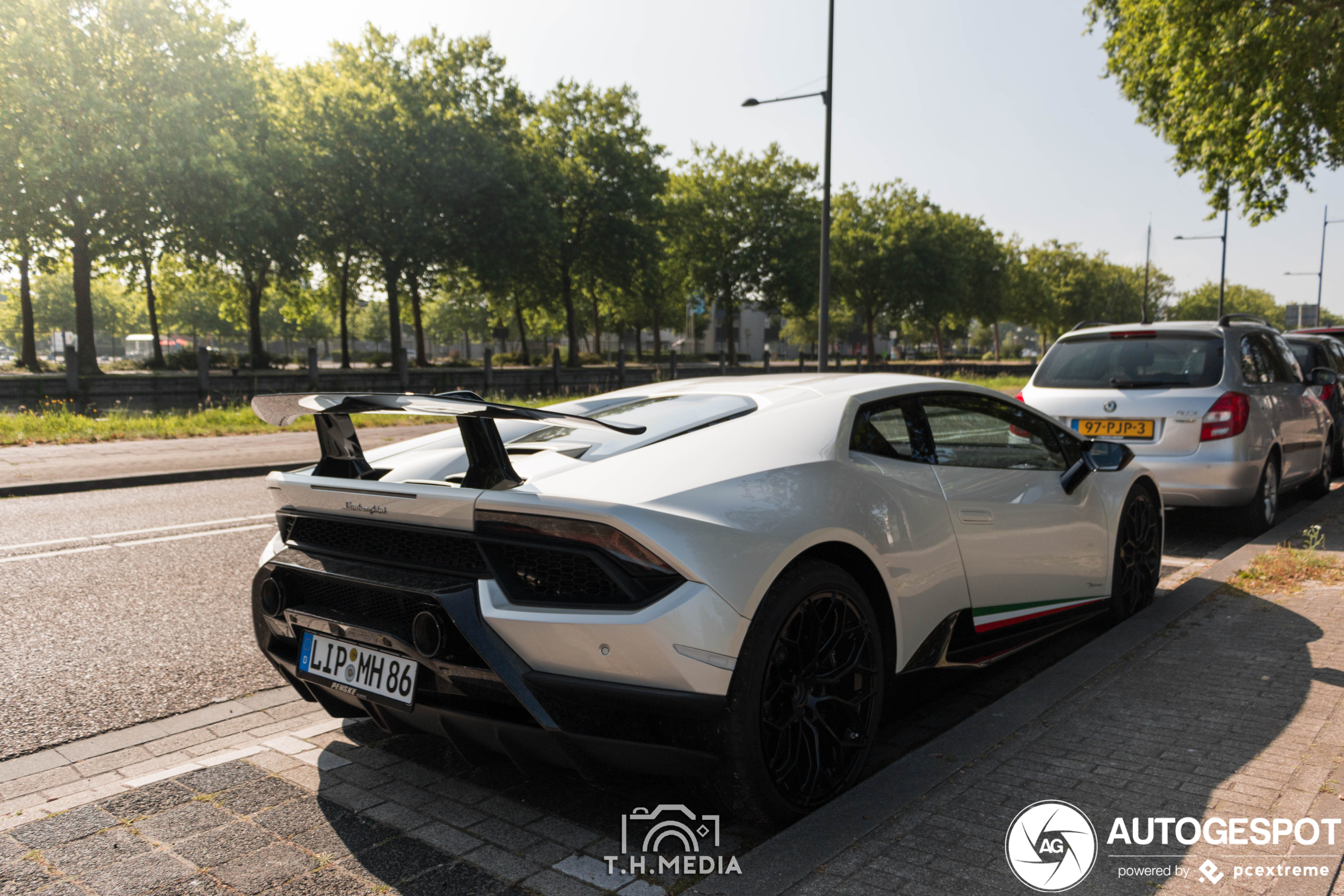 Lamborghini Huracán LP640-4 Performante