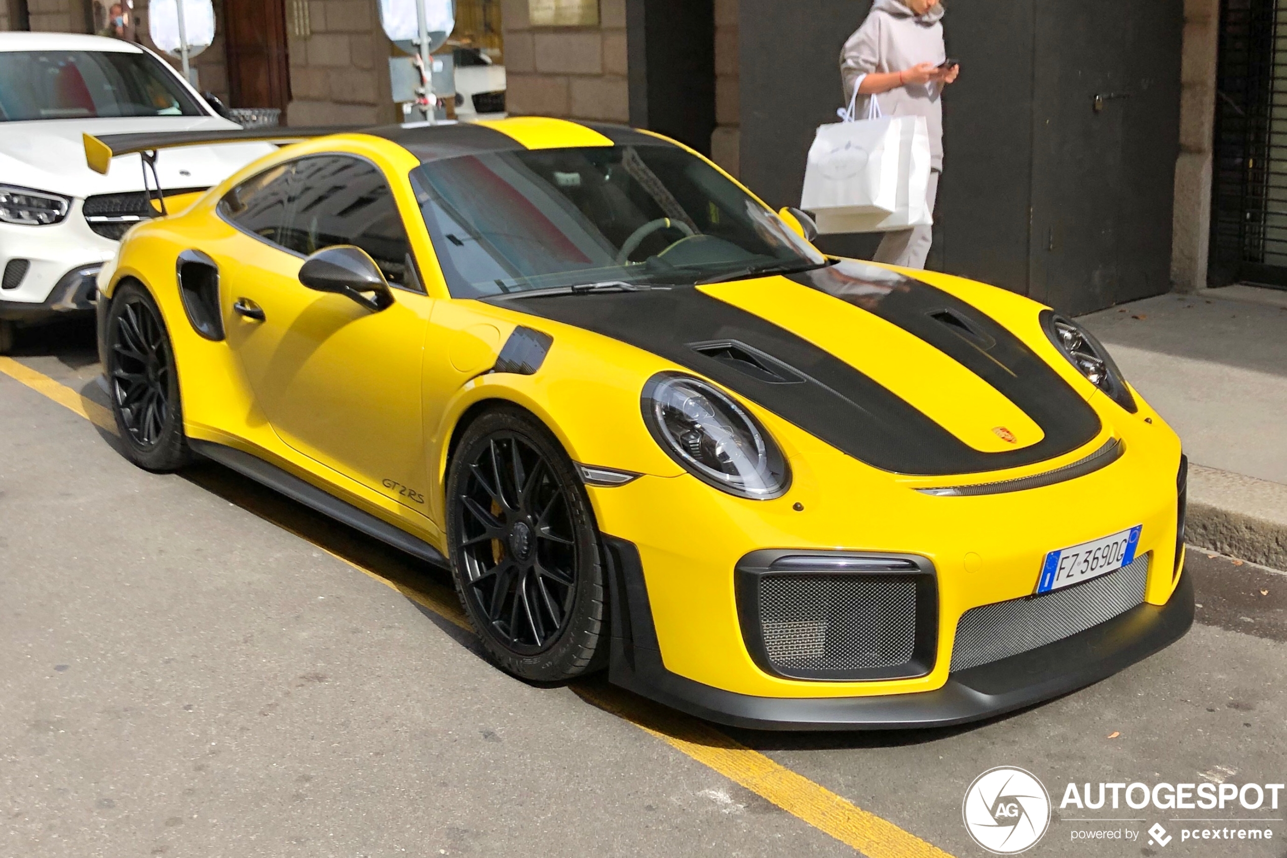 Porsche 991 GT2 RS Weissach Package