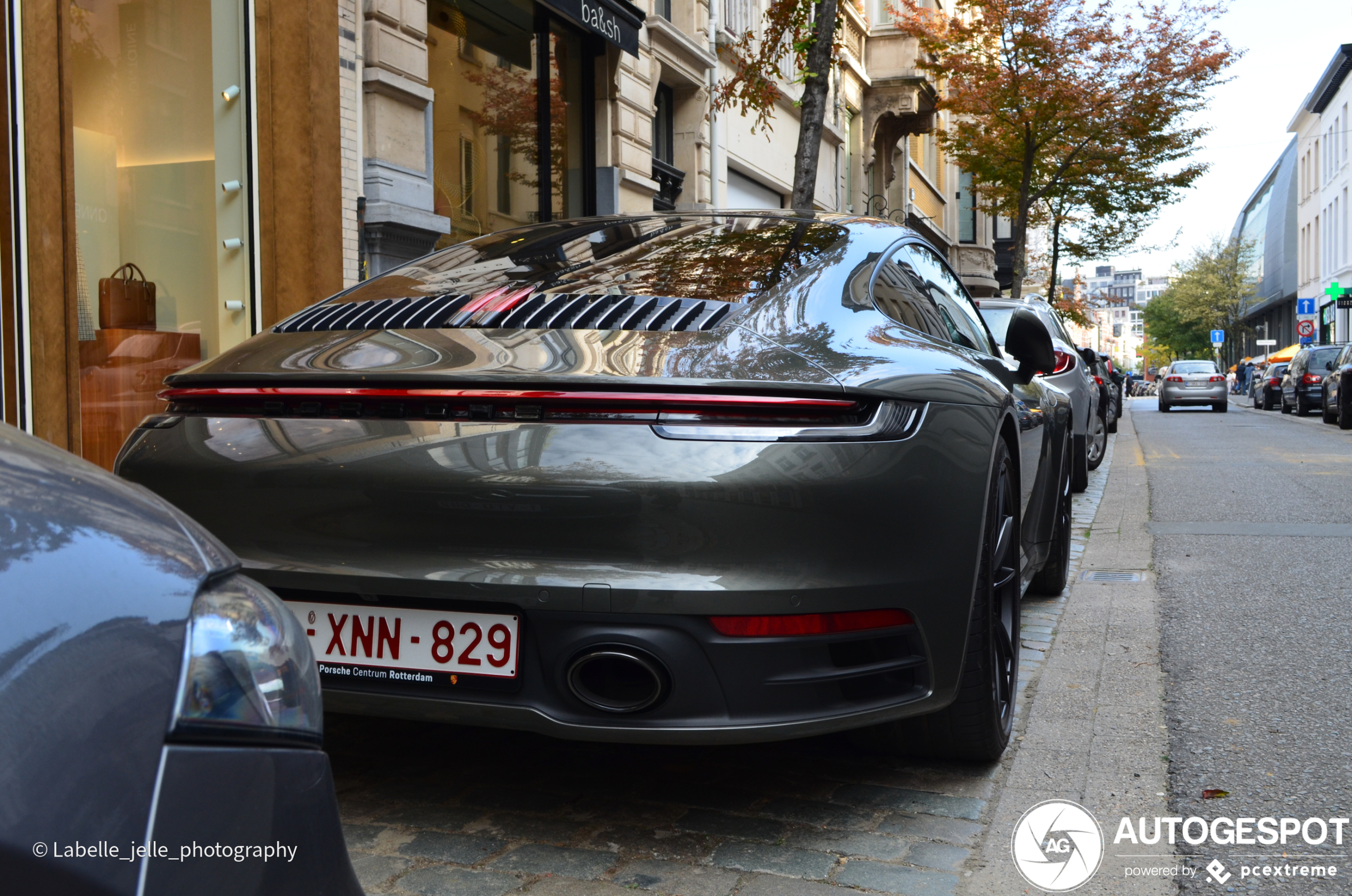 Porsche 992 Carrera 4S