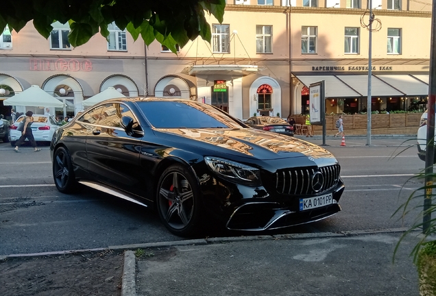 Mercedes-AMG S 63 Coupé C217 2018