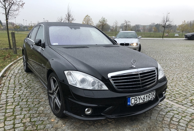 Mercedes-Benz S 63 AMG W221