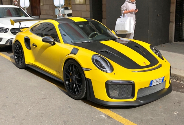 Porsche 991 GT2 RS Weissach Package