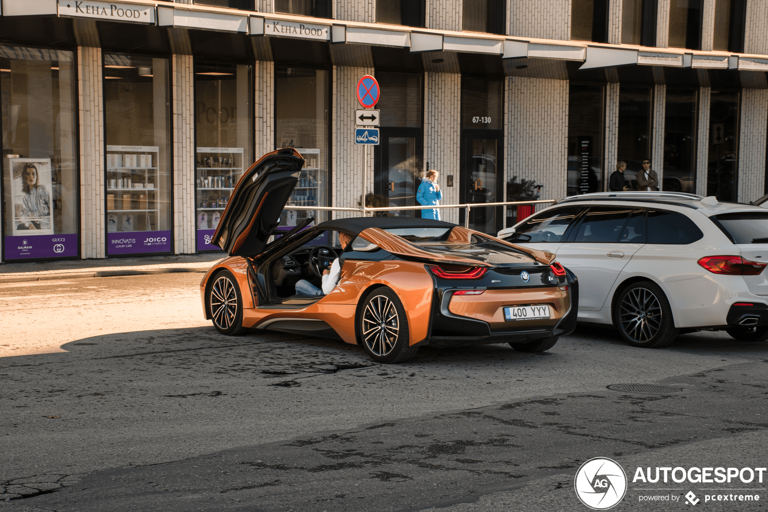 BMW i8 Roadster