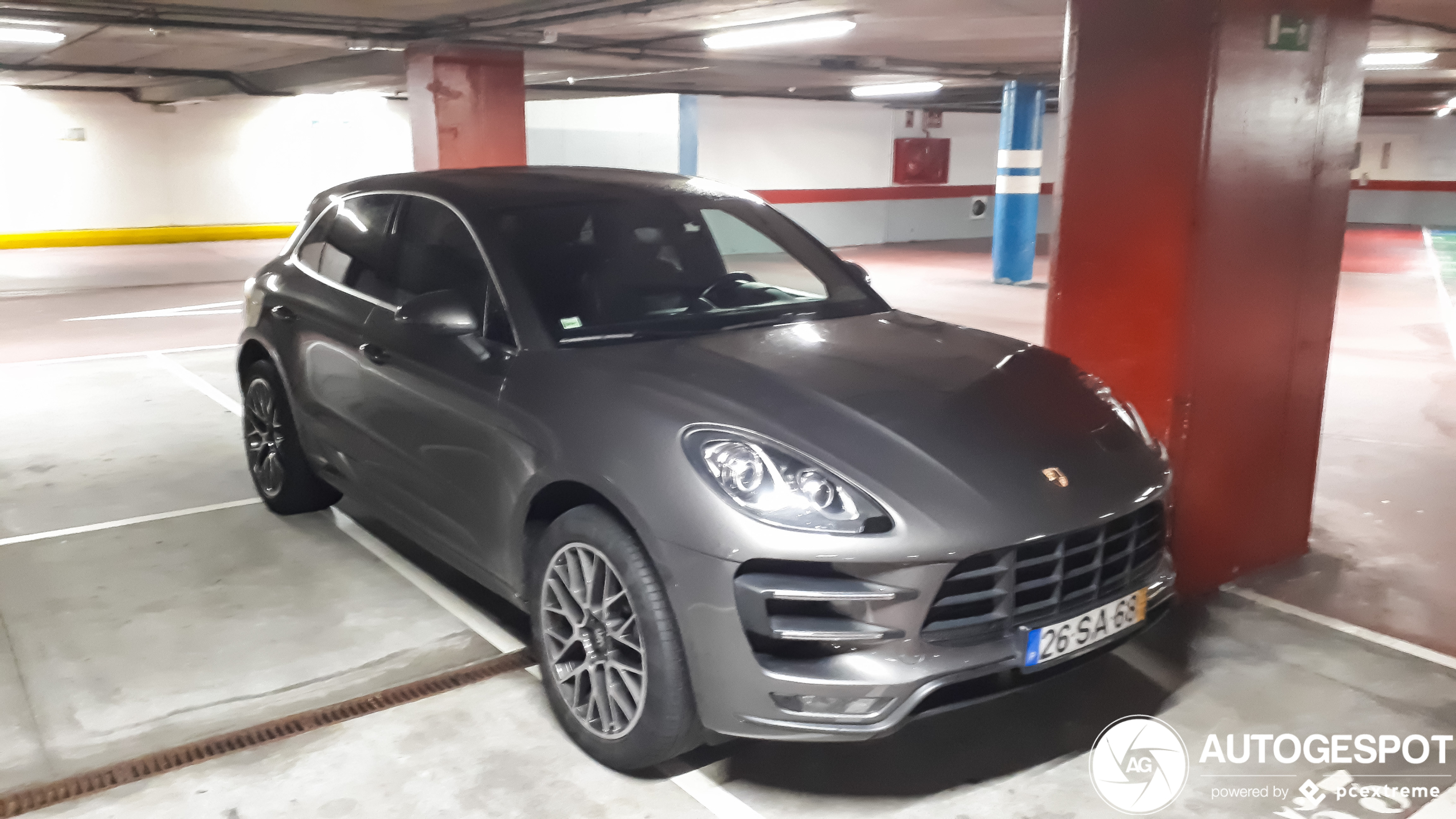 Porsche 95B Macan Turbo