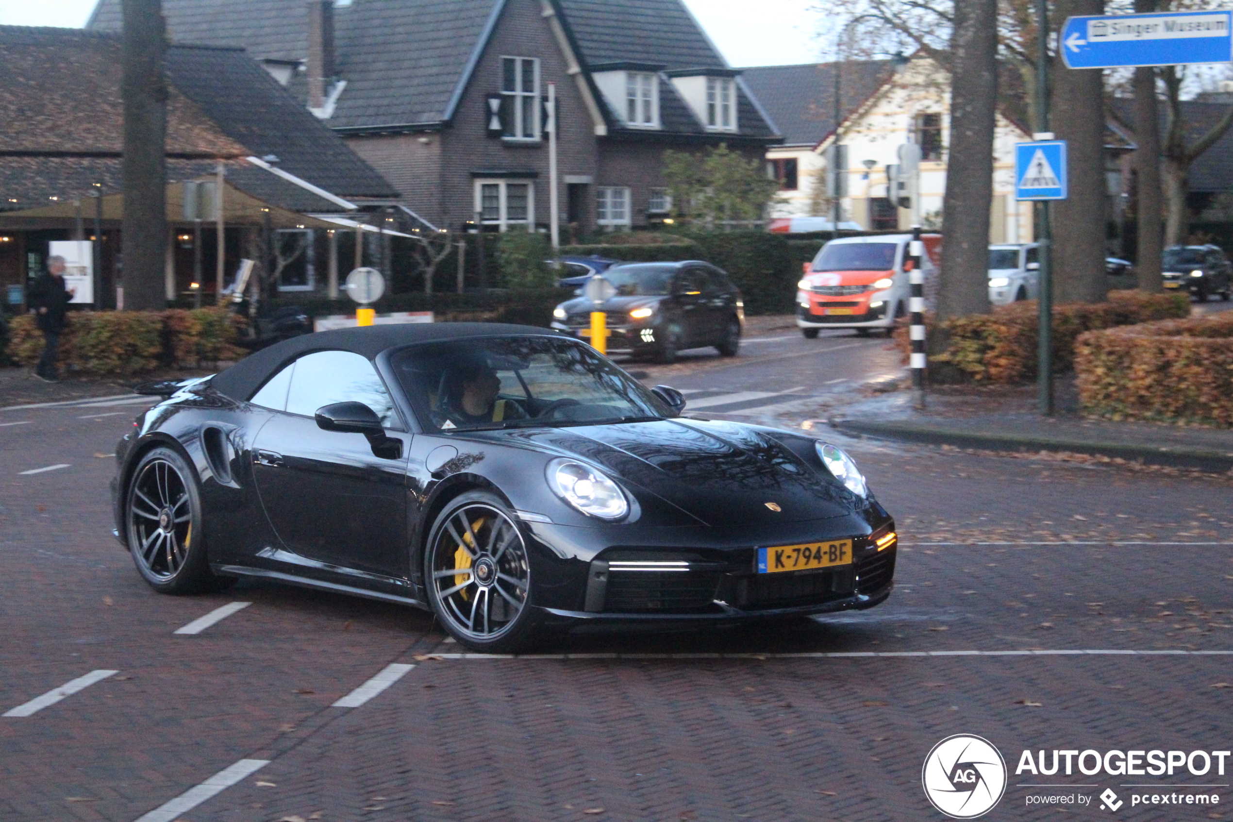 Porsche 992 Turbo S Cabriolet