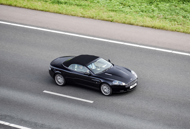 Aston Martin DB9 Volante