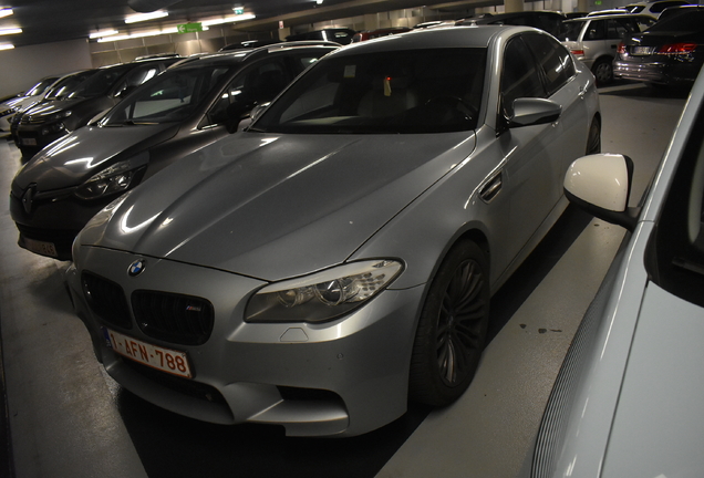 BMW M5 F10 2011