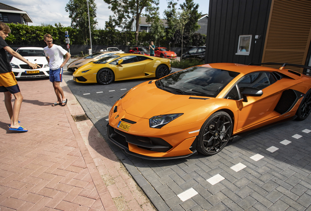 Lamborghini Aventador LP770-4 SVJ