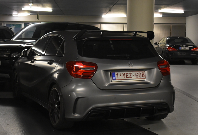 Mercedes-AMG A 45 W176 2015