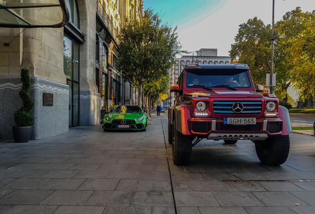 Mercedes-Benz G 500 4X4²