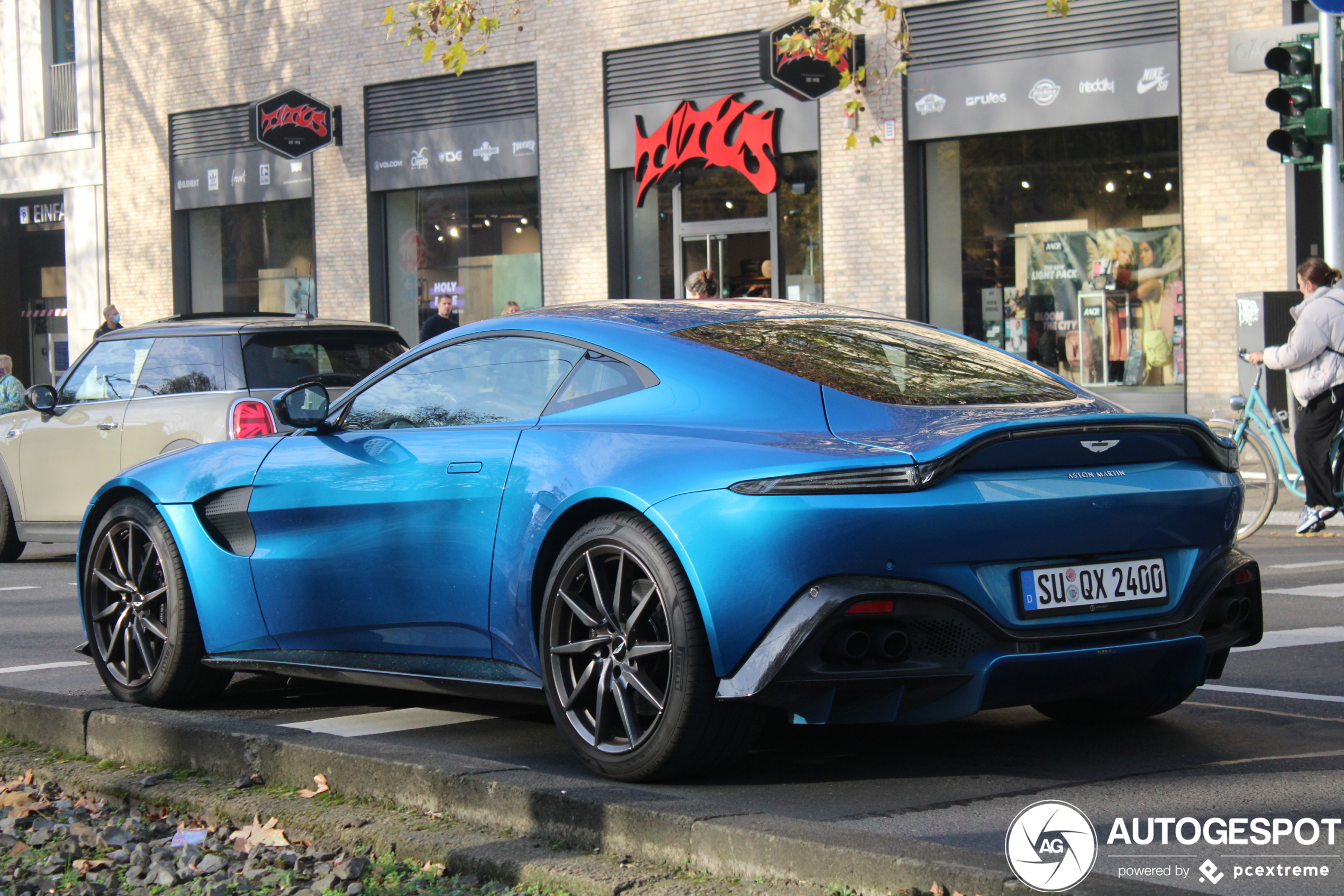 Aston Martin V8 Vantage 2018