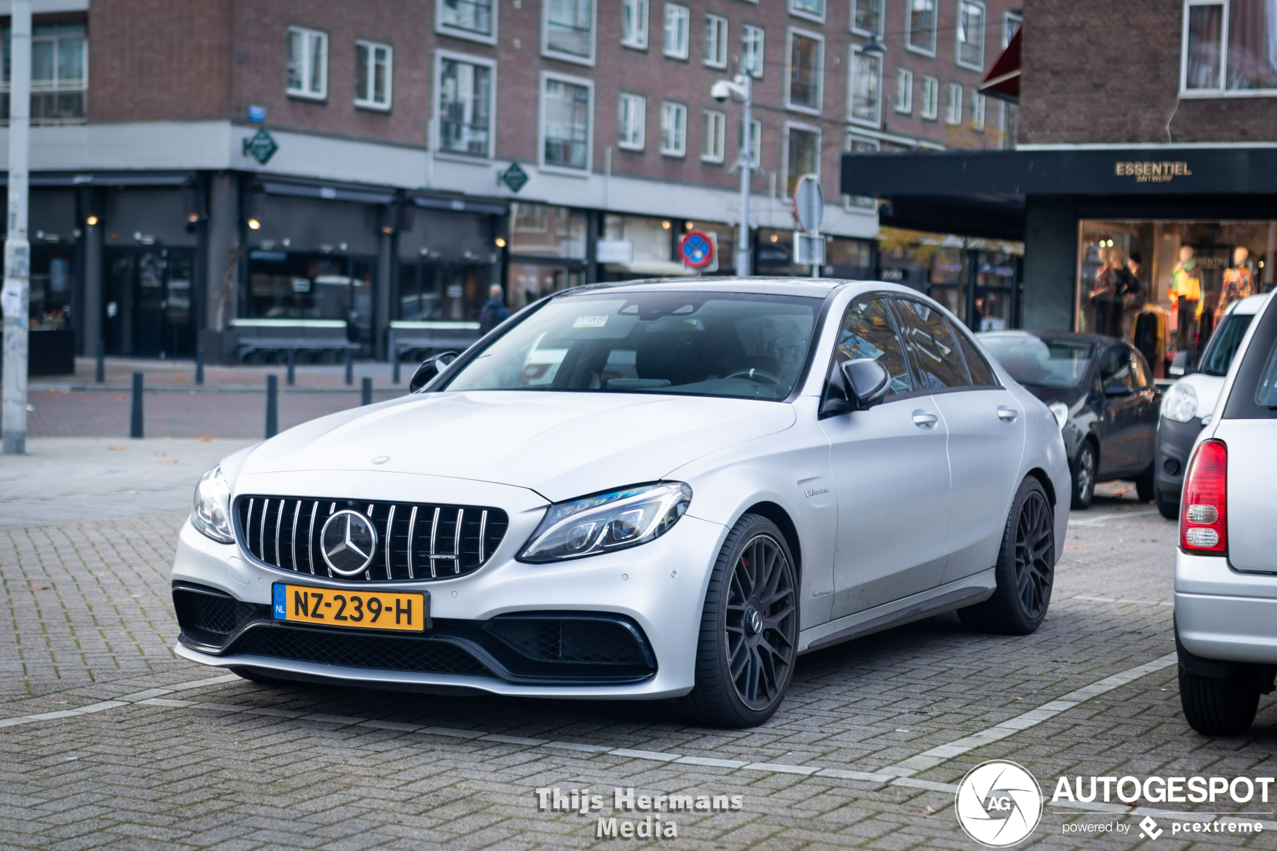 Mercedes-AMG C 63 S W205