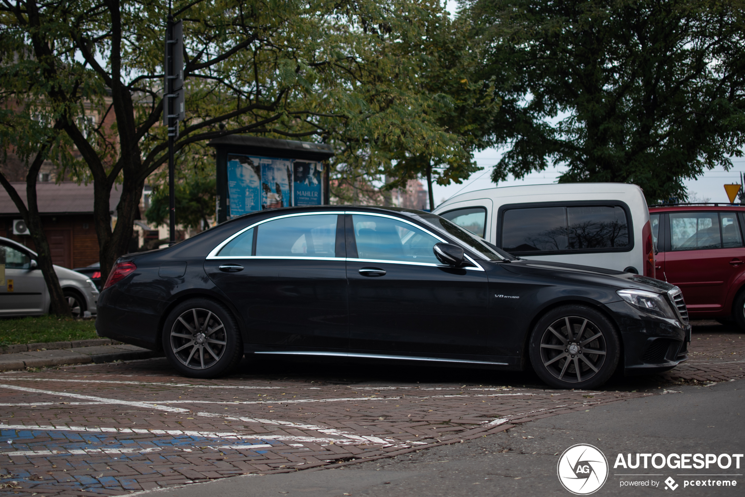 Mercedes-Benz S 63 AMG V222