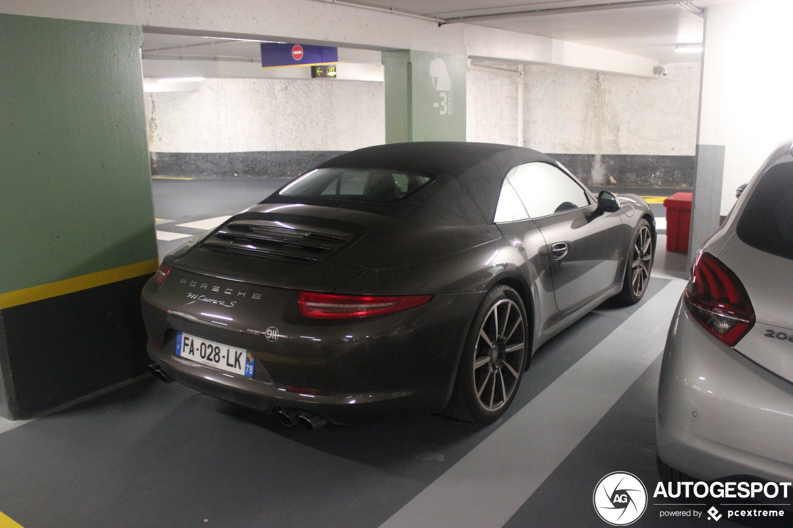 Porsche 991 Carrera S Cabriolet MkI