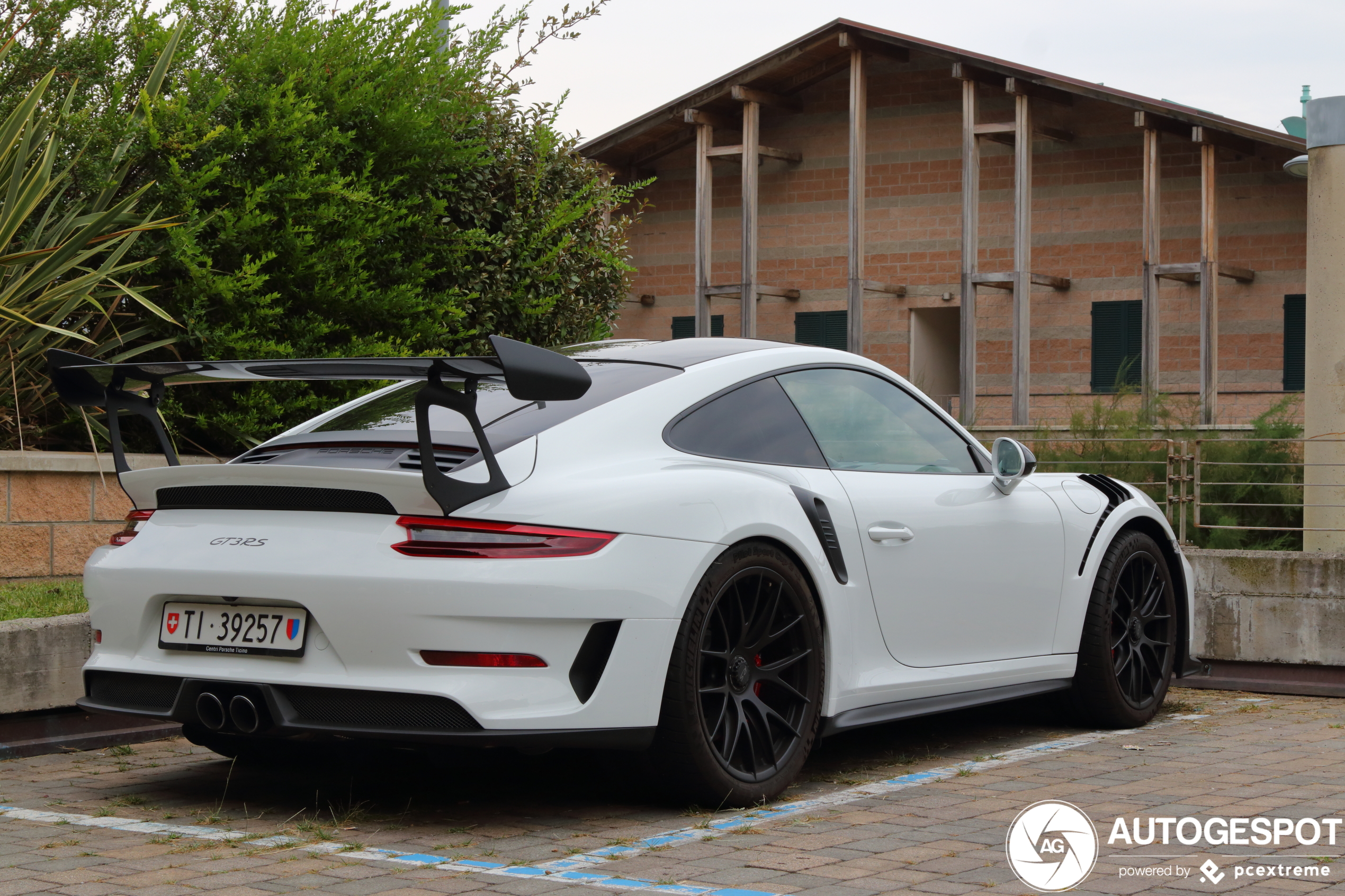 Porsche 991 GT3 RS MkII Weissach Package