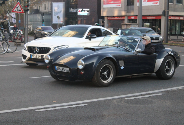 AC Cobra 427