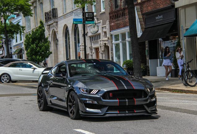 Ford Mustang Shelby GT350R 2015