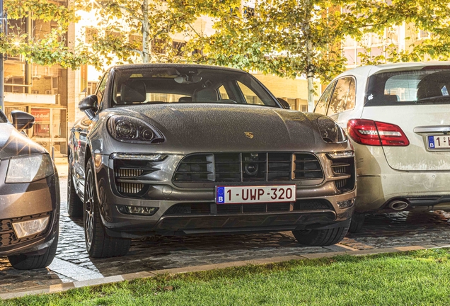 Porsche 95B Macan GTS