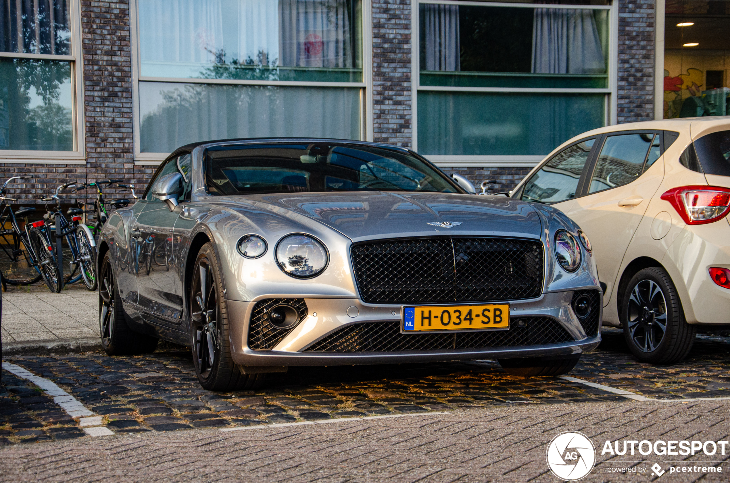 Bentley Continental GTC 2019 First Edition