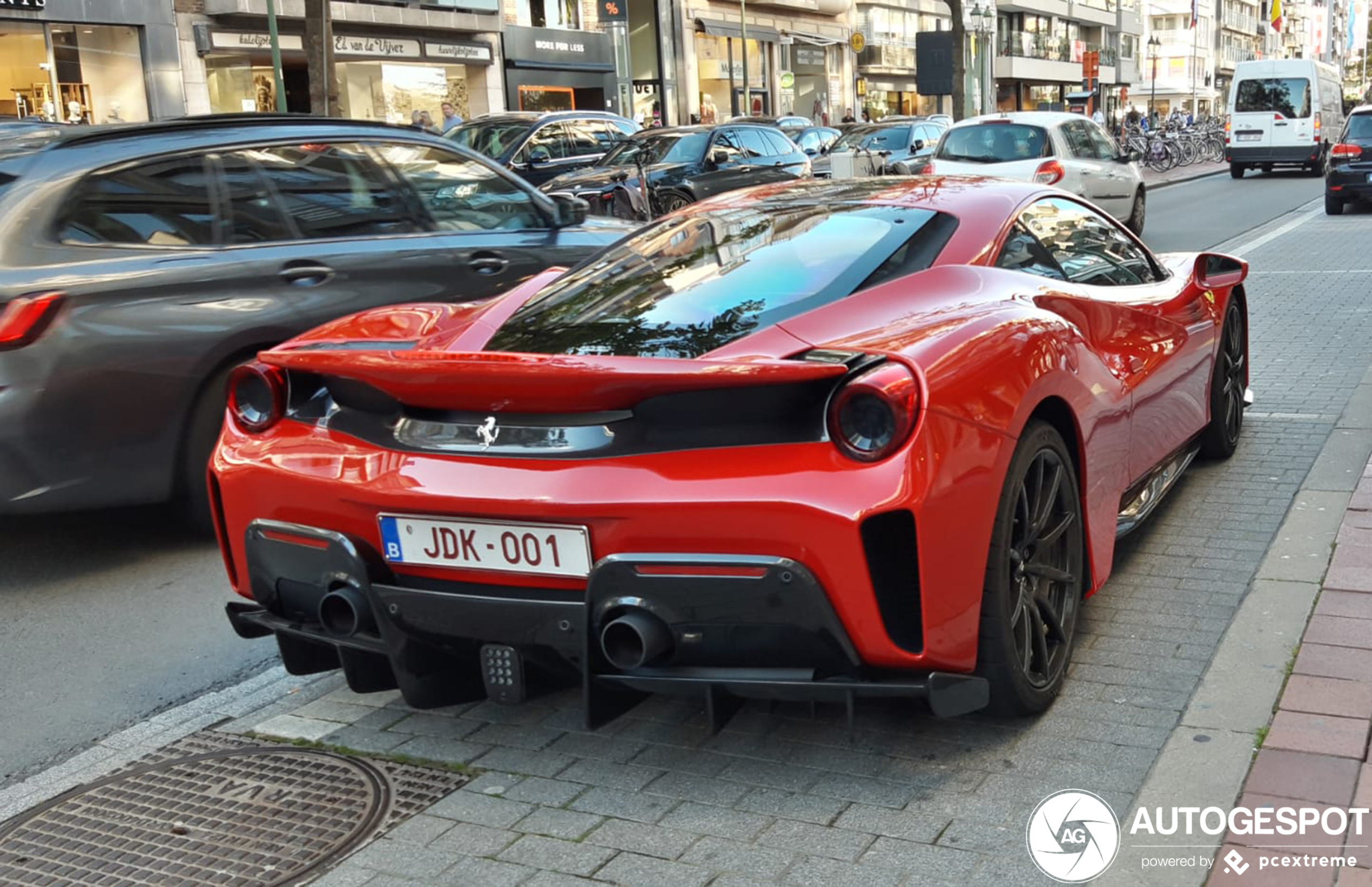 Ferrari 488 Pista