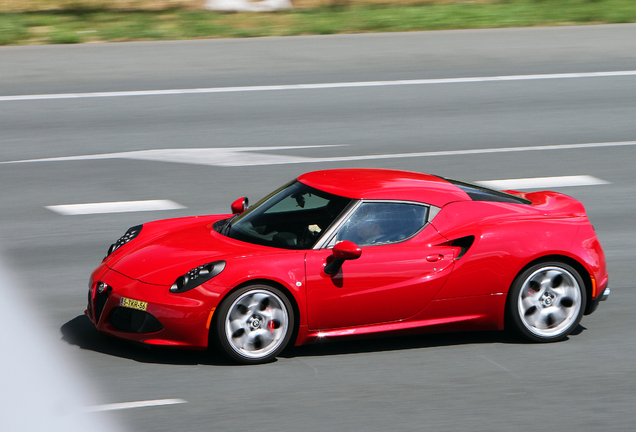 Alfa Romeo 4C Coupé