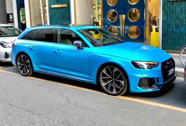 Audi RS4 Avant B9