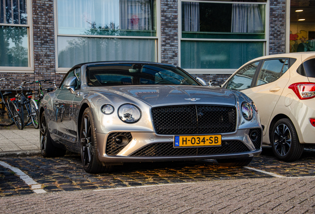 Bentley Continental GTC 2019 First Edition