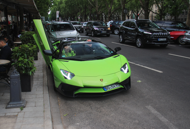 Lamborghini Aventador LP750-4 SuperVeloce Roadster