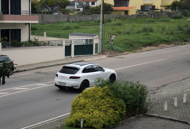 Porsche 95B Macan GTS