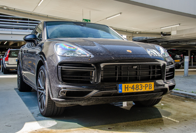 Porsche Cayenne Coupé Turbo S E-Hybrid