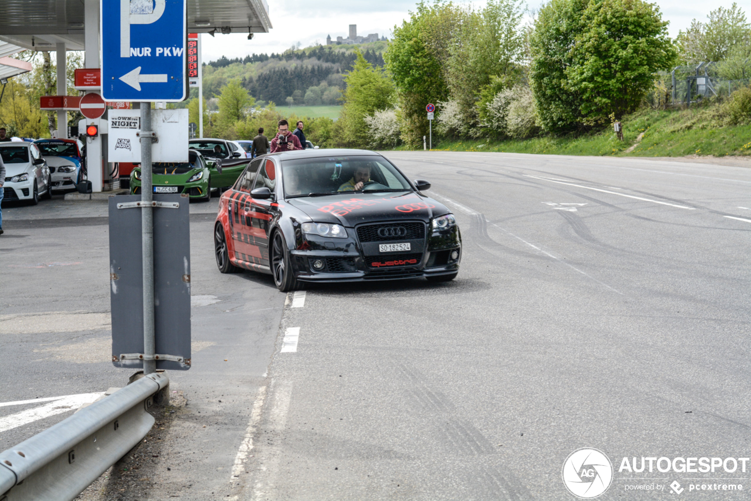 Audi RS4 Sedan