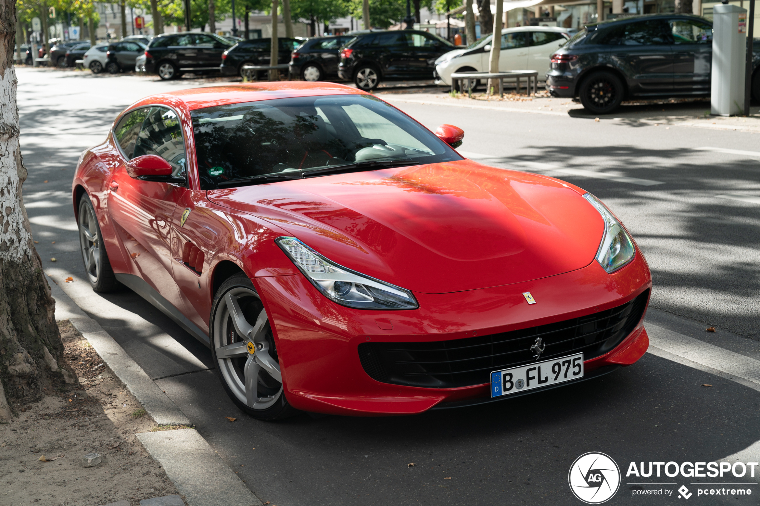 Ferrari GTC4Lusso T