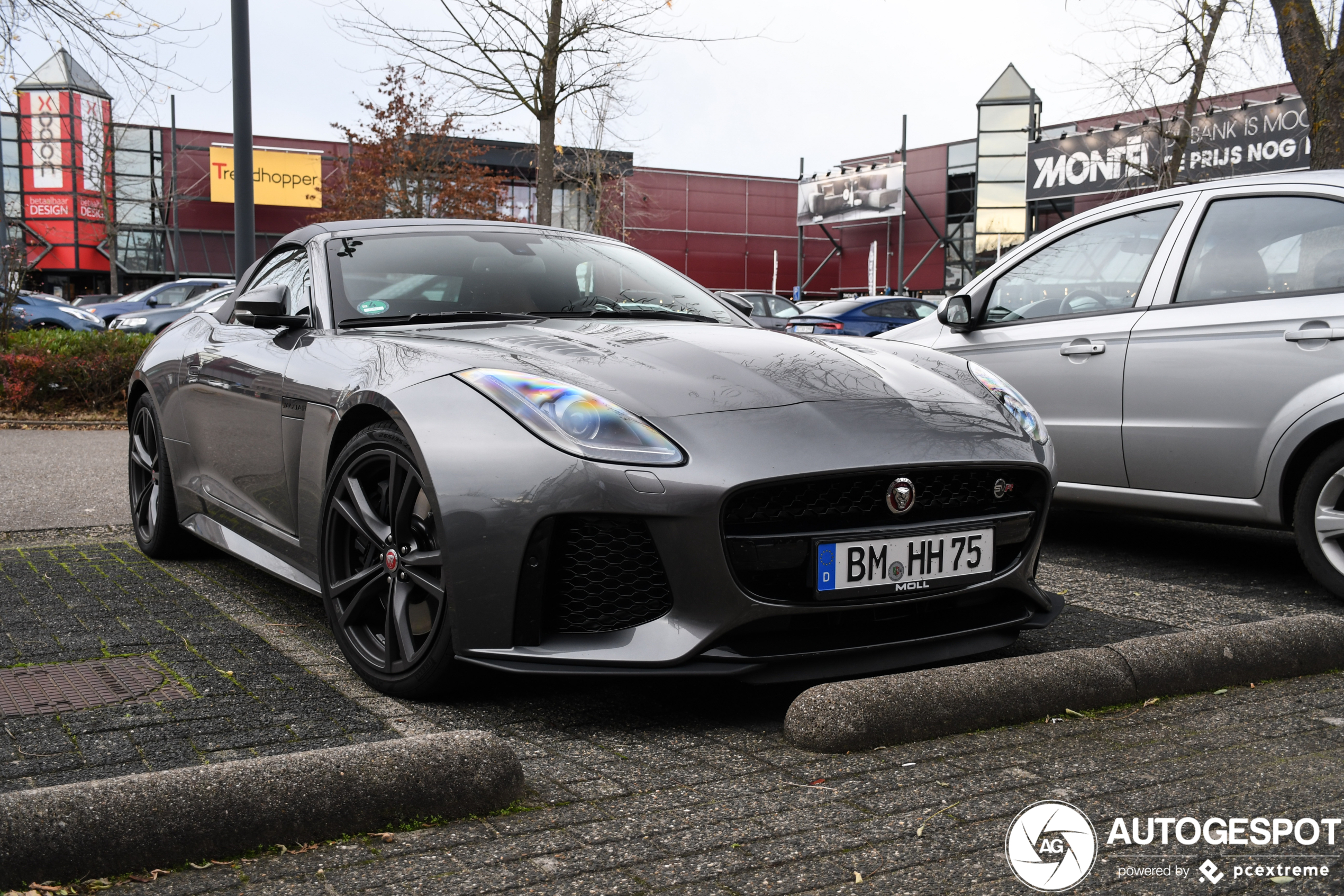 Jaguar F-TYPE SVR Convertible