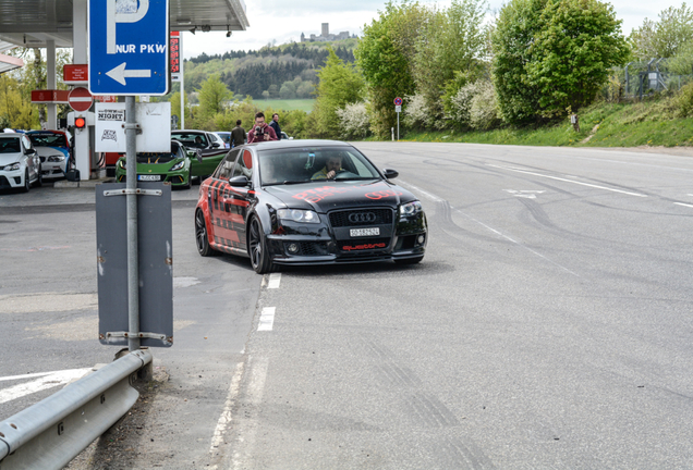 Audi RS4 Sedan