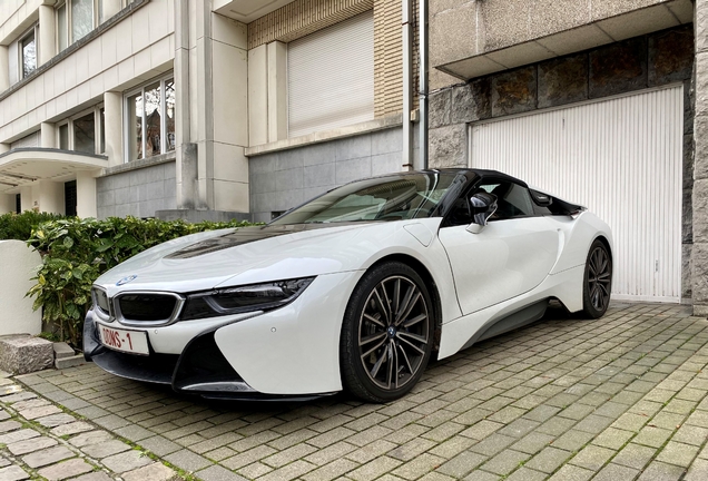 BMW i8 Roadster