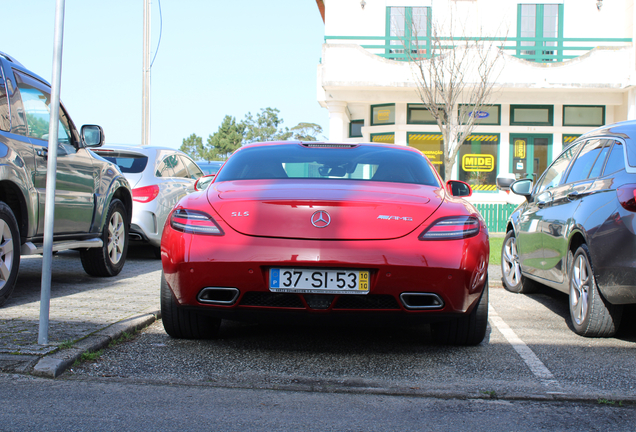 Mercedes-Benz SLS AMG