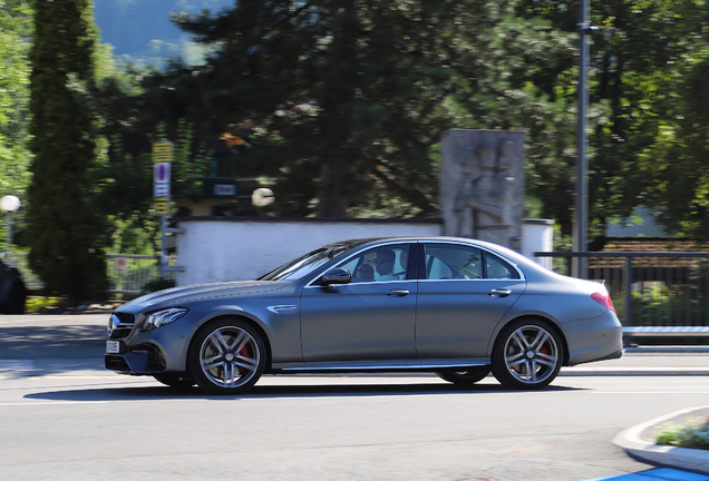 Mercedes-AMG E 63 S W213