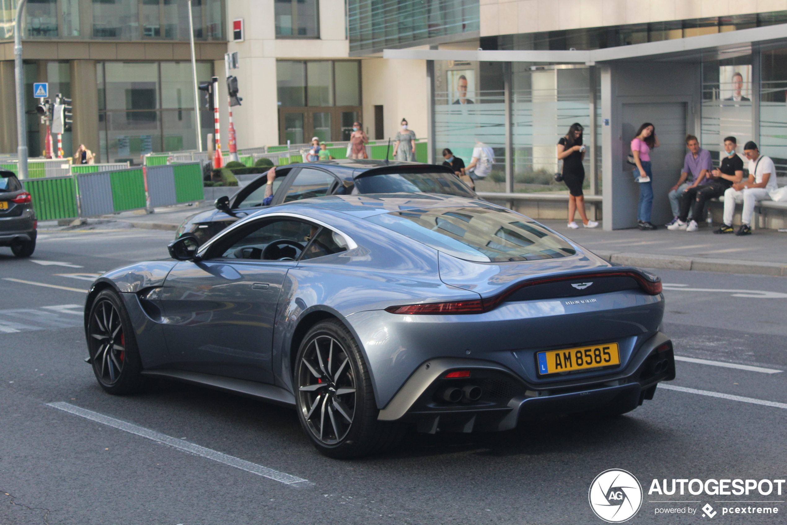 Aston Martin V8 Vantage 2018