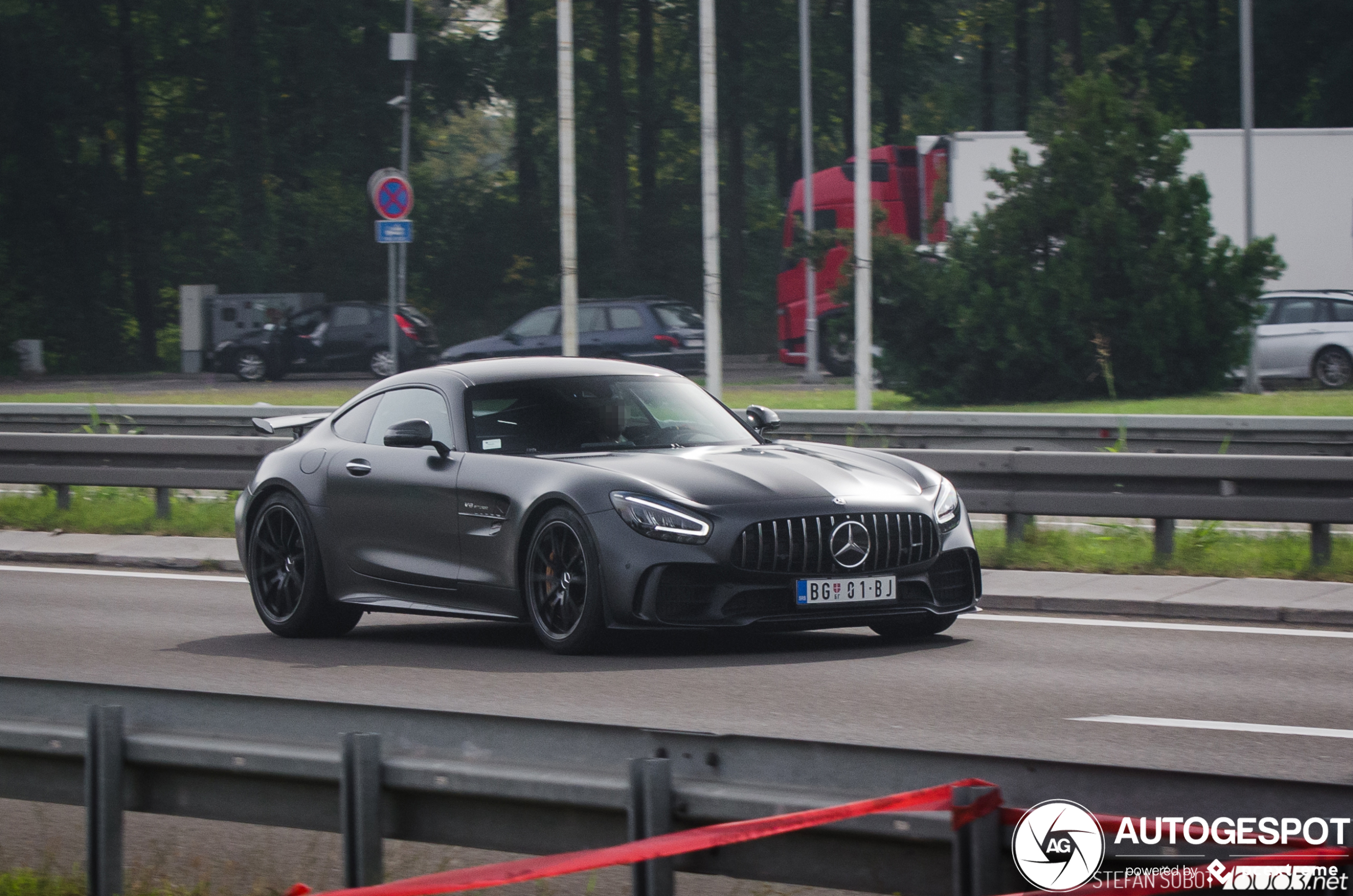 Mercedes-AMG GT R C190 2019