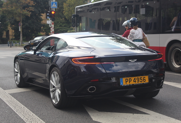 Aston Martin DB11 V8