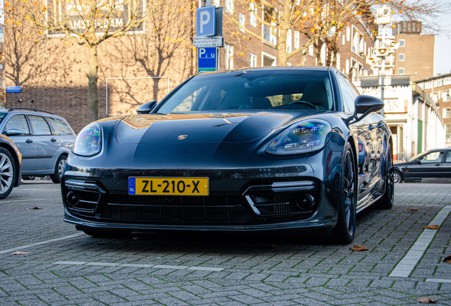 Porsche 971 Panamera Turbo S E-Hybrid Sport Turismo