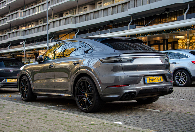 Porsche Cayenne Coupé Turbo S E-Hybrid