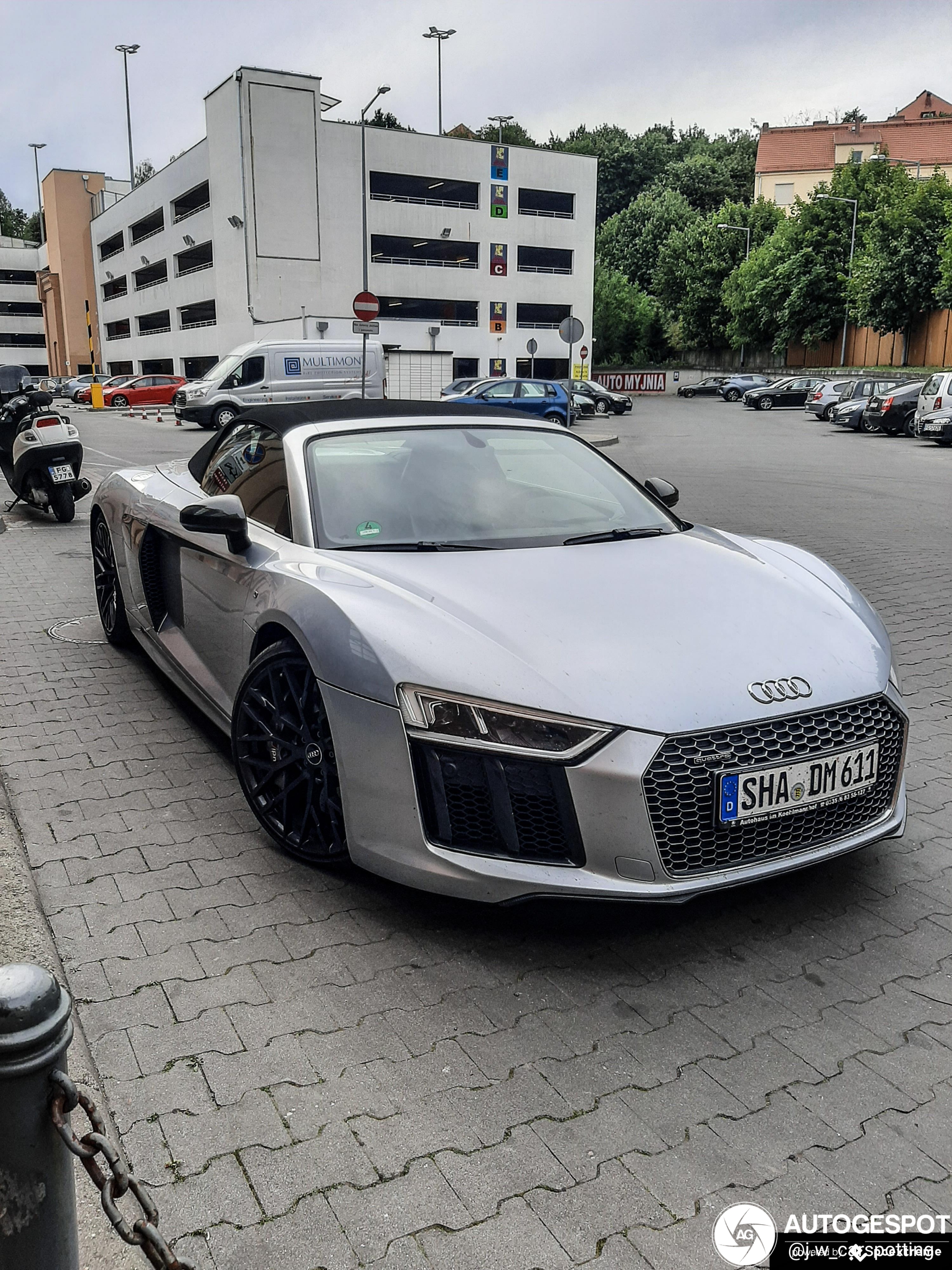 Audi R8 V10 Spyder 2016