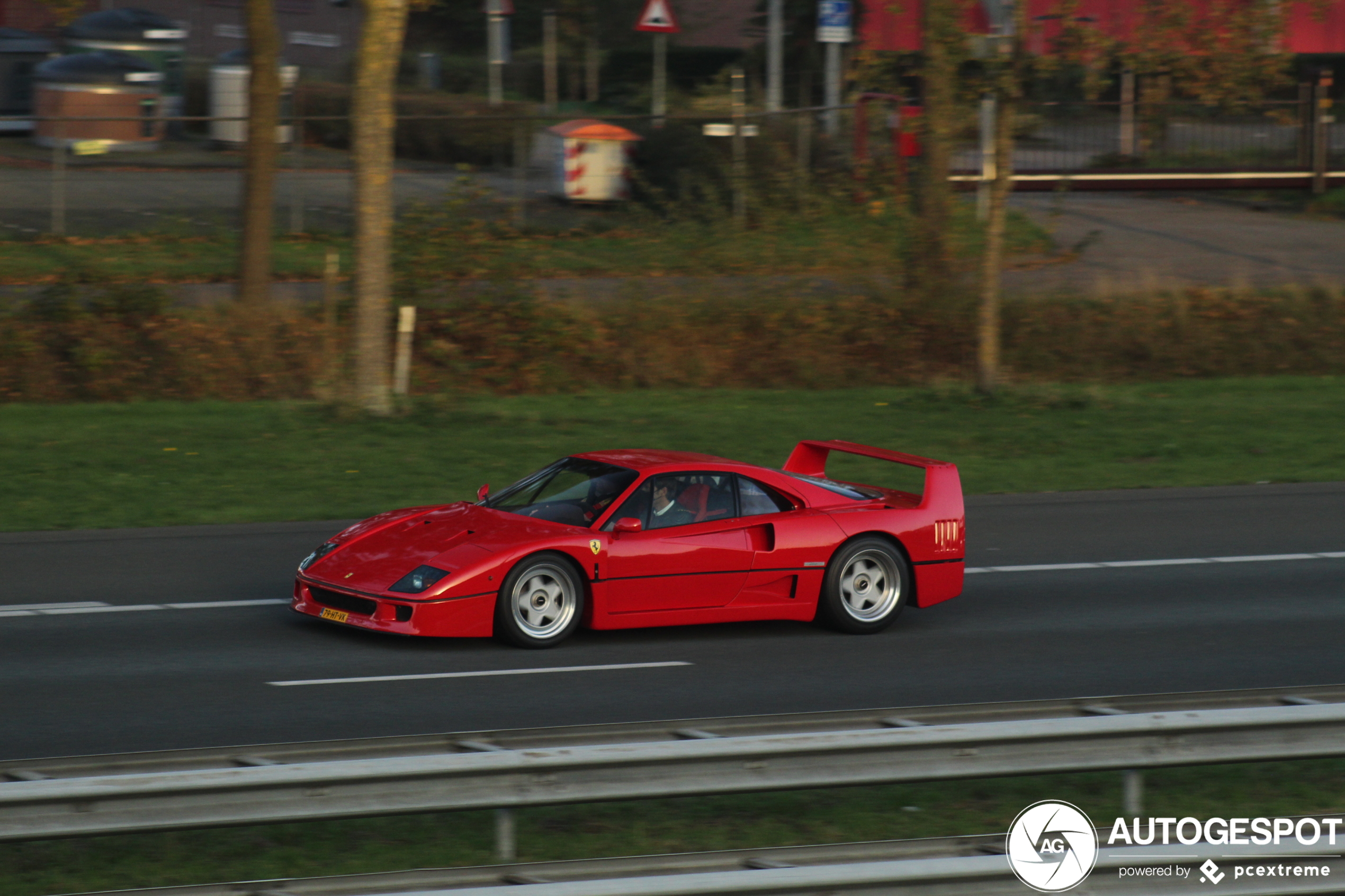 Ferrari F40