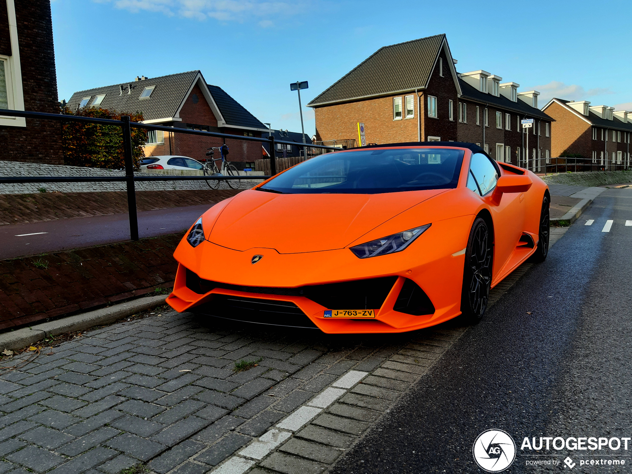 Lamborghini Huracán LP640-4 EVO Spyder